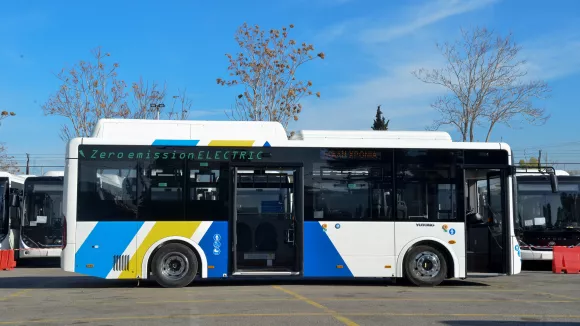 ΟΣΥ Νέα γενναία παράταση για τις 413 προσλήψεις στα μπλε λεωφορεία