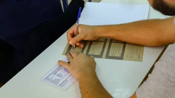 Πανελλήνιες 2025: Ποιο έγγραφο πρέπει να έχουν οι υποψήφιοι - Τι ισχύει με το 10%