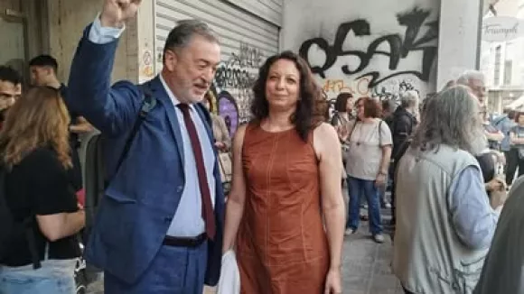 Δεκτή η αίτηση προσωρινής διαταγής αναστολής της Χρύσας Χοτζόγλου - Επιστρέφει στο σχολείο της