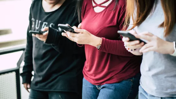 Youth Pass: Στις 147.130 οι αιτήσεις για το voucher των 150 ευρώ - Πότε λήγουν