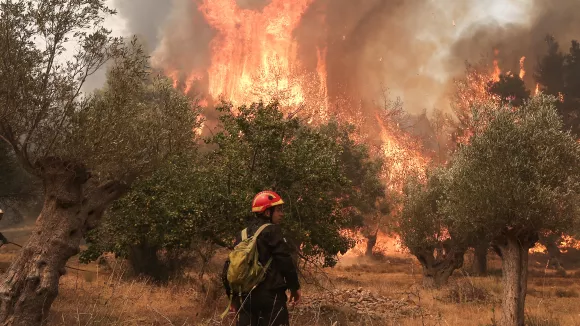 Αυξημένος κίνδυνος πυρκαγιάς σήμερα σε Αττική και 13 ακόμη περιοχές