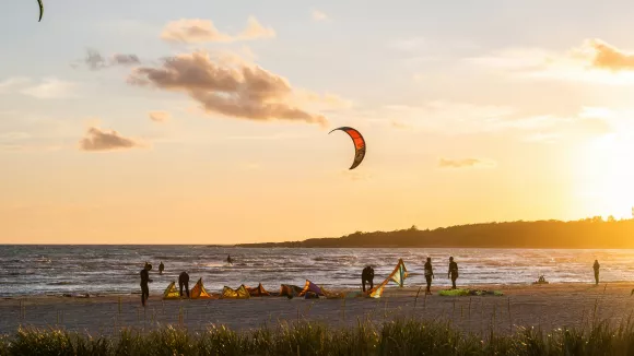 Kite surfing