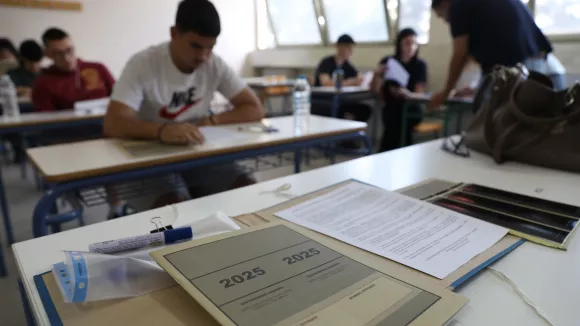 Πανελλήνιες 2025: Η «σκυτάλη» στα ΓΕΛ σήμερα με Λατινικά, Φυσική και Πληροφορική