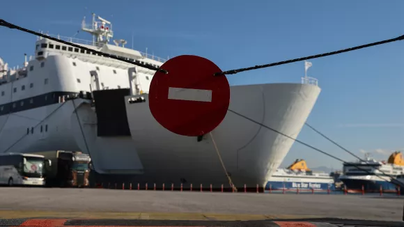 Απεργία ΠΕΝΕΝ: Συνελήφθησαν 19 ναύτες - «Επιχειρείται η τρομοκράτηση των απεργών»