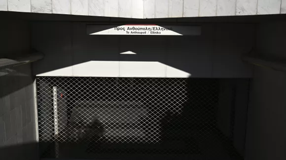 Κλείνει στις 18:00 το μετρό στο Σύνταγμα
