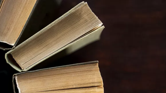 Τι σημαίνει η λέξη «παιανίζω»