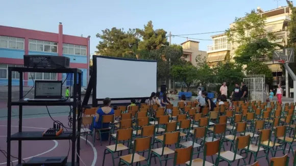 Θερινό σινεμά: Δωρεάν προβολές σε σχολεία της Αθήνας
