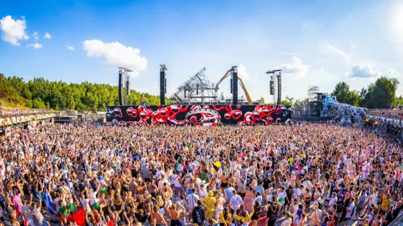 Βέλγιο: Δύο Ισραηλινοί συνελήφθησαν στο Tomorrowland για εγκλήματα πολέμου στη Γάζα