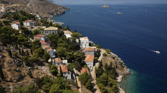 Νησιά: Προσλήψεις χωρίς πτυχίο στον Δήμο Ύδρας