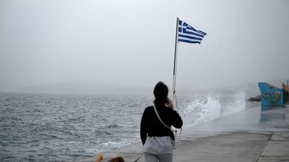 Καιρός: «Κοκτέιλ» ζέστης, βροχών και ισχυρών ανέμων σήμερα
