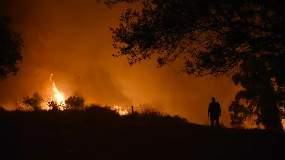 Πύρινη λαίλαπα στη χώρα: «Χτύπησε» σχεδόν 100.000 στρέμματα (χάρτες)
