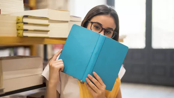 Τι σημαίνει η λέξη «θαμαί»