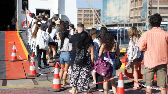 Λιμάνι Πειραιά - Ακτοπλοϊκά εισιτήρια και πλοία