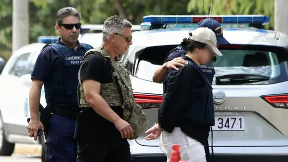 Φάληρο - Νεκρή 3χρονη: Αρνείται την κακοποίηση η μητέρα - Επιμένει πως έγινε ατύχημα