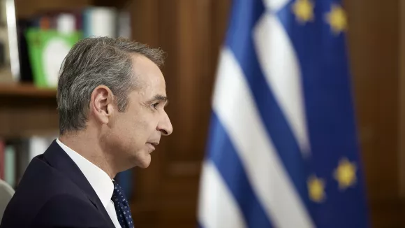Σκάνδαλο ΟΠΕΚΕΠΕ - Politico: «Ο Μητσοτάκης μπλοκάρει την έρευνα για υπουργούς»