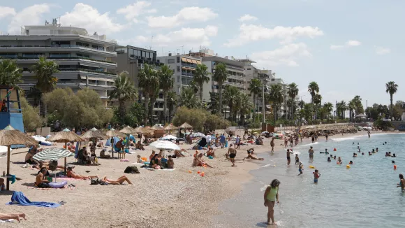 MyCoast: Πάνω από 11.500 καταγγελίες για παραβάσεις στις παραλίες