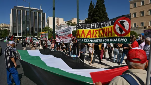 Σύνταγμα: Συγκέντρωση αλληλεγγύης κατά της γενοκτονίας των Παλαιστινίων (εικόνες)