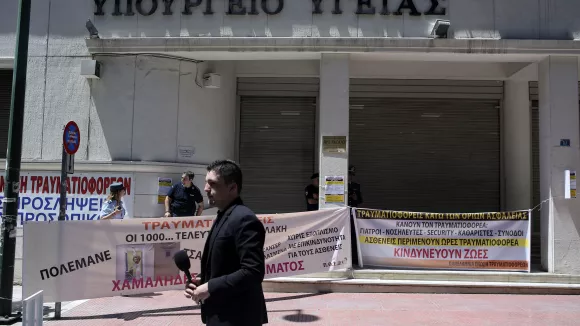 Τραυματιοφορείς: Σε πανελλαδική στάση εργασίας προχωρούν αύριο, Τρίτη