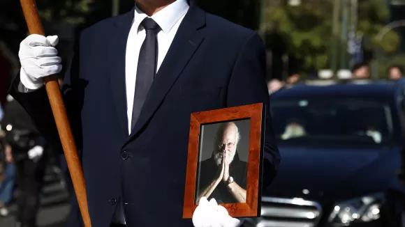 Η Ελλάδα αποχαιρέτησε τον Διονύση Σαββόπουλο (εικόνες, βίντεο)