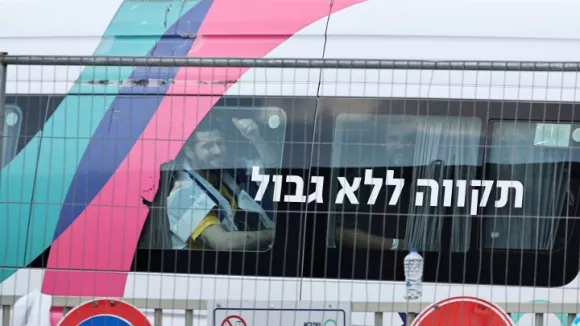 Έφτασαν στη Γάζα οι πρώτοι Παλαιστίνιοι κρατούμενοι