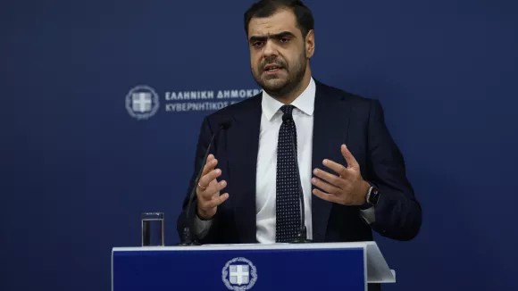 Μνημείο Άγνωστου Στρατιώτη: «Τέλος στις διαμαρτυρίες και τα γκράφιτι μόλις ψηφιστεί η τροπολογία»