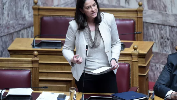 Κεραμέως: Θα υπερασπιστούμε το νομοσχέδιο μέχρι κεραίας - Την απόσυρσή του ζητά η αντιπολίτευση