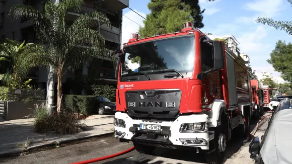 Φωτιά σε διαμέρισμα στη Θεσσαλονίκη – Γυναίκα εντοπίστηκε χωρίς τις αισθήσεις της