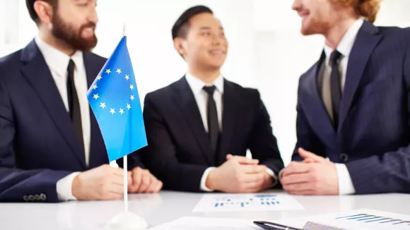 Πρόγραμμα Erasmus στο Δημόσιο - Δωρεάν επιμόρφωση στο εξωτερικό