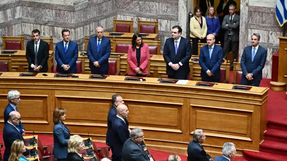 Βουλή: Ψηφίστηκε επί της αρχής το νομοσχέδιο για το 13ωρο