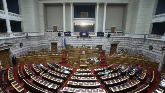 Βουλή: Διαβιβάστηκε νέα δικογραφία για τα Τέμπη - Αφορά και τον Μητσοτάκη