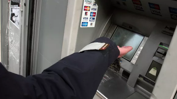 Επίδομα έως 2.640 ευρώ για χιλιάδες εργαζόμενους