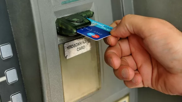 Αιτήσεις «τώρα» για νέο voucher έως 800 ευρώ