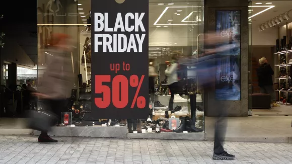 Σήμερα η Black Friday: Τι να προσέξετε - Συμβουλές για ασφαλείς αγορές