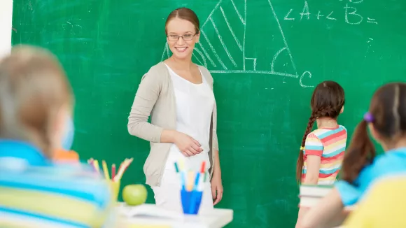 Σχολεία: Επίσημο! Ανακοινώνονται 7.218 προσλήψεις αναπληρωτών