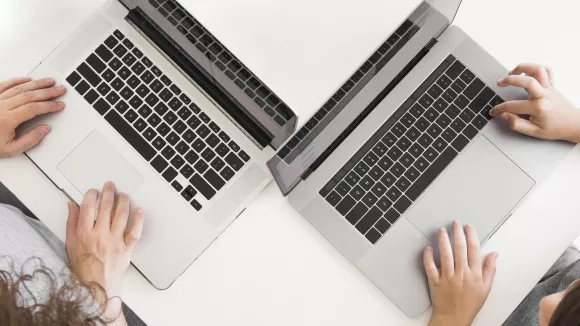 ΕΛΣΤΑΤ: Ανακάμπτει η αγορά εργασίας  – Πάνω από 4,3 εκατομμύρια εργαζόμενοι