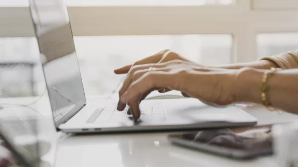 Νέες θέσεις εργασίας και προσλήψεις