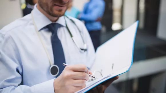 Σε ΦΕΚ ΑΣΕΠ προκήρυξη για θέση ιατροδικαστή στην Πάτρα