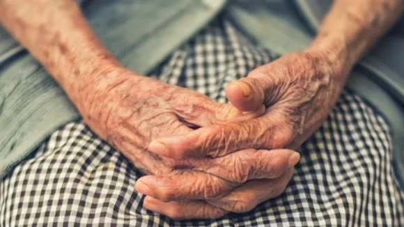 Ηλικιωμένοι άνθρωποι