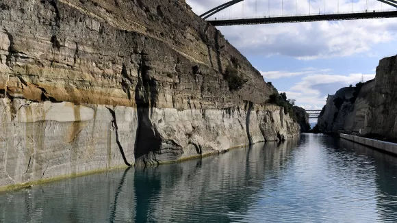Άνδρας ανασύρθηκε νεκρός στη διώρυγα της Κορίνθου