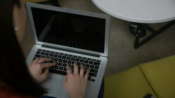 εργαζόμενοι