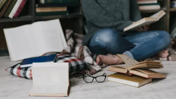 Τι σημαίνει η ιδιαίτερη φράση «ipso facto»