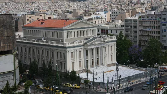 Αττική: Προσλήψεις με απολυτήριο γυμνασίου στον Δήμο Πειραιά