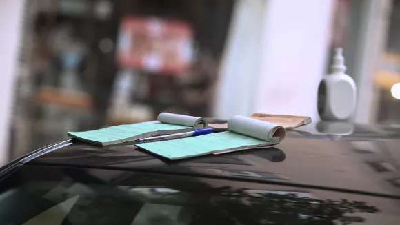 Γέρακας: Χειροπέδες σε 27χρονο - Έτρεχε με 162 χλμ στη Λεωφόρο Μαραθώνος