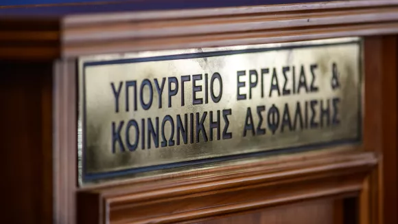 Επαναφορά ΣΣΕ: «Πυρά» αντιπολίτευσης για την απουσία μονομερούς προσφυγής»