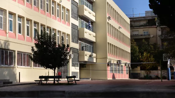 Κυψέλη: «Μετανιωμένη» και «θύμα μπούλινγκ» δήλωσε η 16χρονη που μαχαίρωσε 14χρονη σε σχολείο