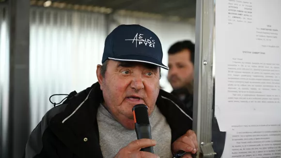 ΟΠΕΚΕΠΕ - Ανεστίδης: Γαλάζιος βουλευτής μου υπέδειξε «τρικ» για αφαιμάξεις