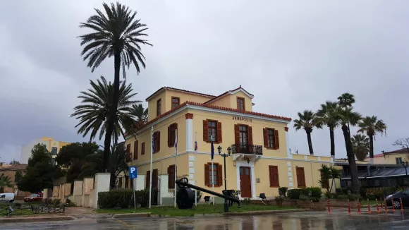 Προσλήψεις σε Δήμους: 47 θέσεις εργασίας το Λαύριο