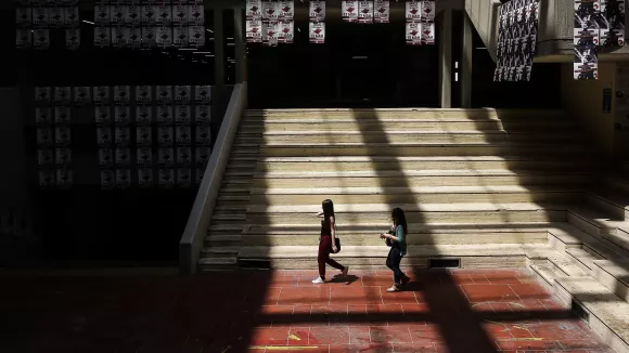 Φοιτητές: Ποιοι δικαιούνται κάρτα σίτισης 300 ευρώ