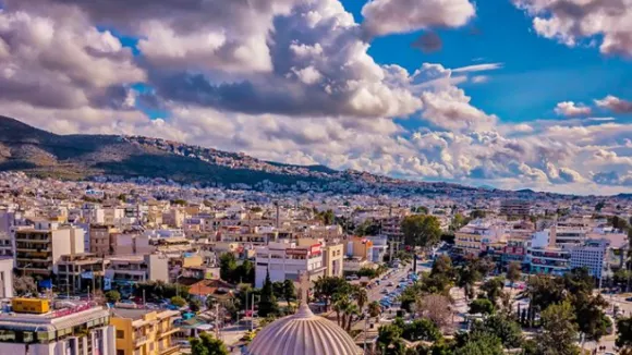 Αττική: 61 προσλήψεις χωρίς πτυχίο στον Δήμο Γλυφάδας