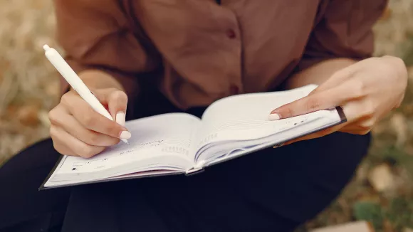 Τι σημαίνει η λέξη «μελιχρός»